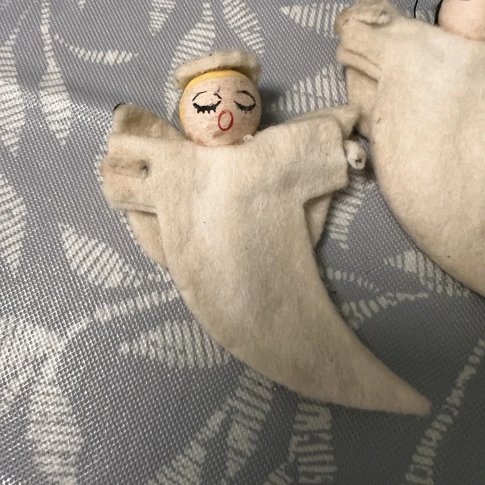 3‎ Vtg Christmas ANGEL Ornaments Spun Cotton~Felt~Chenille Pipe Cleaners